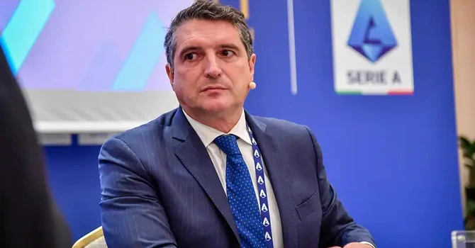 Preşedintele Serie A, Luigi De Siervo, consideră pirateria online responsabilă pentru decăderea forbalului italian