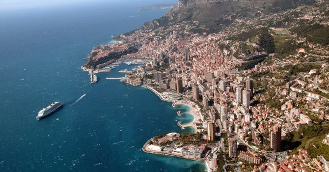 Comisia Europeană a inclus Monaco în lista statelor care prezintă deficiențe în combaterea spălării banilor, de unde a scos Gibraltarul