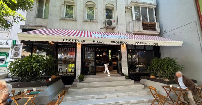 Treevi Pizza Al Taglio deschide prima locație stradală din Constanța. Noua franciza include și un bar de cocktailuri