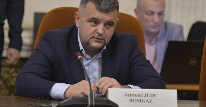 Aristotel Jude de la Romgaz pune degetul pe rană: Cheltuielile uriașe la care vor fi supuse companiile românești ca să asigure stocarea de CO2 la care ne obligă UE pot afecta investițiile în derulare. Industria cere un nou dialog