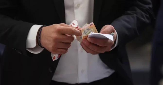 Concordia: Taxa de solidaritate este una falsă: impactul bugetar al acesteia va fi de 0,2% din PIB și va afecta doar 7% dintre angajați