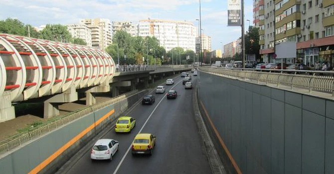 Administraţia Străzilor Bucureşti a scos la licitație trei contracte de lucrări pentru consolidarea pasajelor Obor și Lujerului și a Podului Băneasa