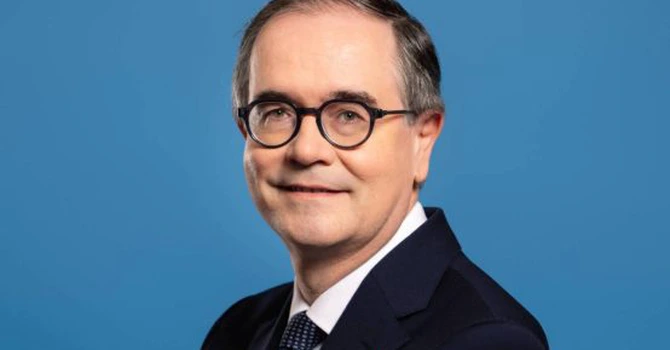 Epopeea găsirii unui nou CEO al grupului Renault s-a încheiat. François Provost va conduce grupul francez din care face parte și Dacia