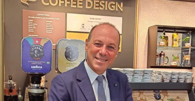 Șeful Lavazza consideră că vârful prețurilor de vânzare la cafea a trecut, deși piața încă rămâne nervoasă. Giuseppe Lavazza cere amânarea directivei UE privind defrișările