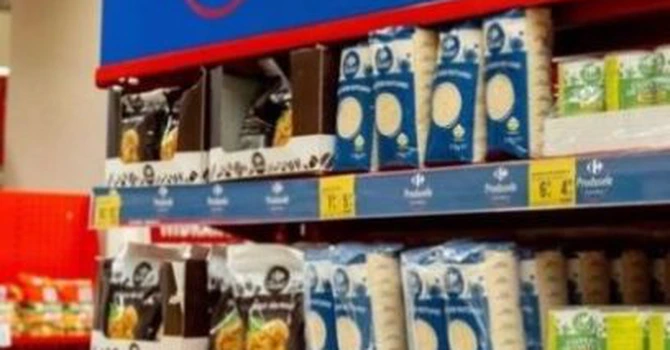 Carrefour înapoiază până la de trei ori valoarea TVA-ului pentru produsele alimentare, sub formă de cupon, începând cu 30 iulie