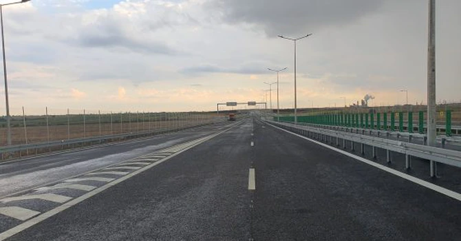VIDEO „Autostrada Ford” – DEx12: A fost deschisă circulația pe ultimii kilometri ai Drumului Expres Craiova – Pitești