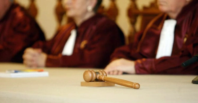 CSM: Vârsta medie de pensionare a judecătorilor în perioada februarie – mai 2025 a fost de aproximativ 52 de ani și trei luni