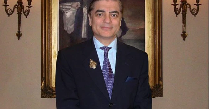 Curtea de Apel din Paris se pronunță asupra unui mandat de arestare emis de București pentru Prințul Paul de România, condamnat la închisoare pentru trafic de influență