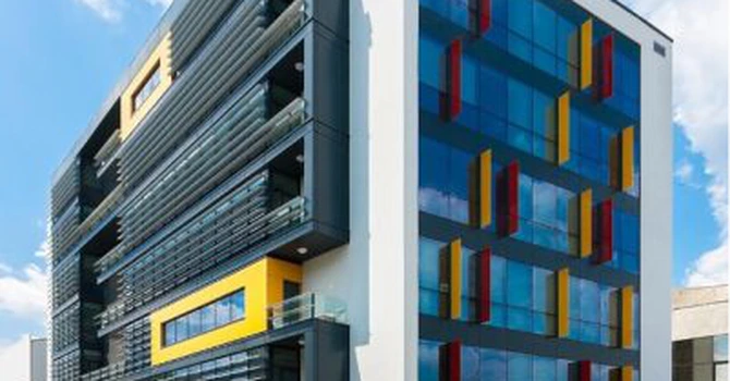 Bucur SA, deținută de Longshield Investment Group, a cumpărat o clădire de birouri de la omul de afaceri Sebastian Bălășescu