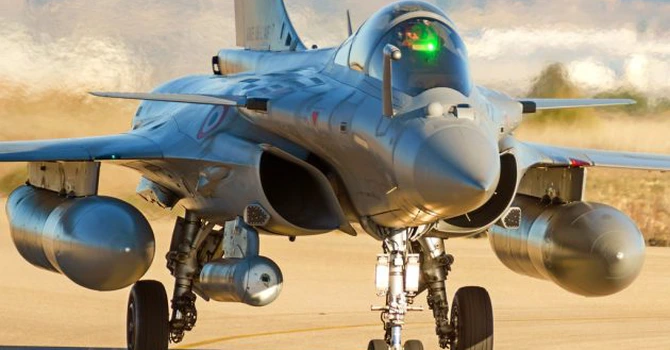 Parisul dă de înțeles că e posibil ca proiectul european de construire de avione de vânătoare SCAF să eșueze și că va dezvolta singur un astfel de aparat
