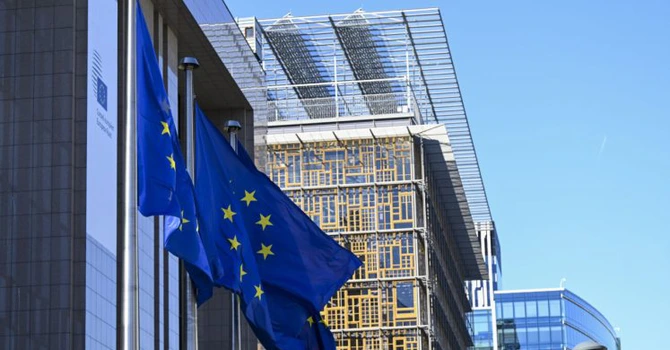 Consiliul UE deschide calea pentru acordarea de asistență financiară prin SAFE pentru opt state membre, printre care și România