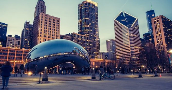 Un nou zbor direct spre SUA. HiSky lansează zborurile de la București la Chicago