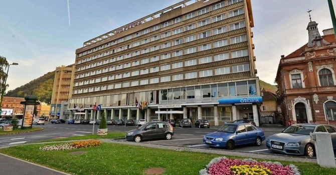 ARO Palace a semnat contractele pentru transformarea hotelului Capitol în Mercure Brașov Center. Investiția totală: 17 milioane de euro
