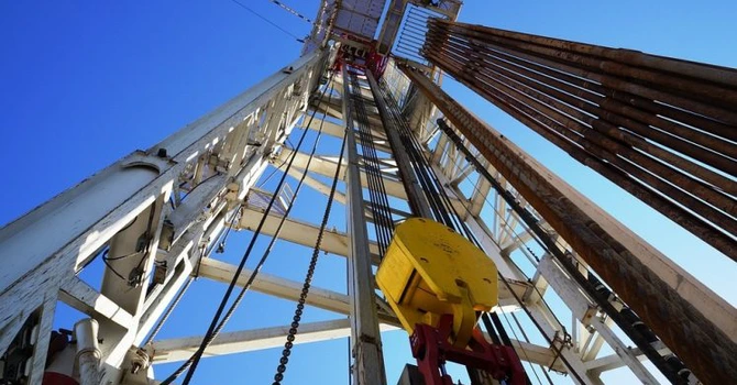 Guvernul Bolojan a aprobat stocurile de petrol pentru Rezerva de Stat