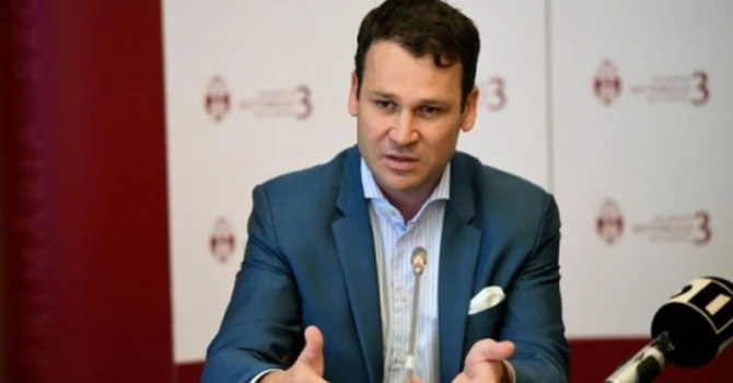 Viceprimarul Adrian Cocoș va prelua atribuțiile primarului Sectorului 3 Robert Negoiță, aflat în control judiciar