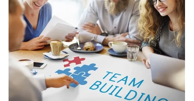 Fără TVA pentru teambuildig. Consultanții fiscali cer Ministerului Finanțelor să clarifice legea, pentru a nu încălca regulile europene