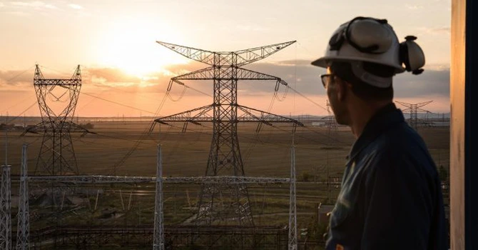 Petrom a repornit centrala de la Brazi. România exportă energie, mai ales pe seama vântului bun și a producției hidro