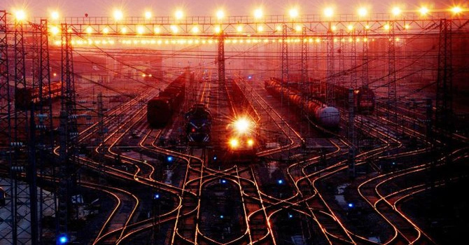 Avem foarte multe miliarde de euro pentru sistemul feroviar din România, anunţă Banca Europeană de Investiţii (BEI)