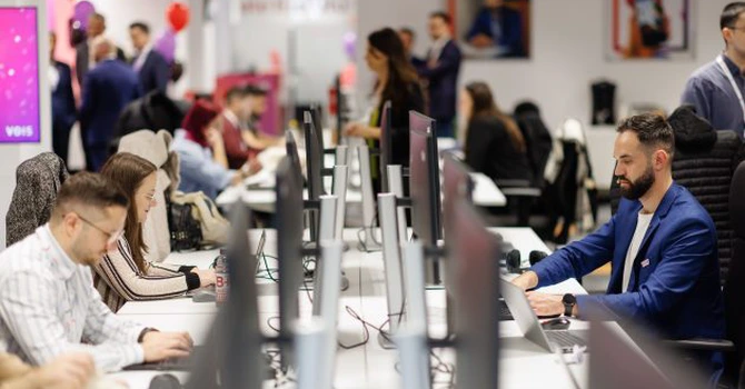 Noi ocupaţii recunoscute în economie. Expert în economie circulară şi specialist în dezvoltare durabilă vor fi oficializate de guvern