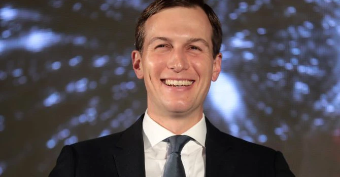 Sute de sârbi au ieșit în stradă la Belgrad împotriva unui proiect imobiliar aparținând lui Jared Kushner, ginerele lui Donald Trump