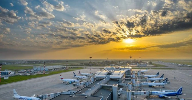Centrală fotovoltaică de 57 milioane de euro pentru aeroportul Henri Coandă