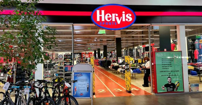 Tranzacție finalizată: magazinele Hervis au fost preluate de britanicii de la Frasers Group
