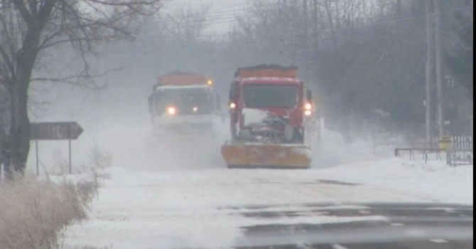 ANM a transmis o informare de intensificări ale vântului și precipitații, predominant sub formă de ninsori, până luni seara pentru cea mai mare parte a țării
