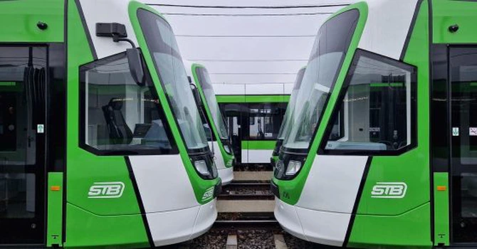 Modificări în circulația mijloacelor de transport ale STB, în zilele următoare. O linie de tramvai se suspendă