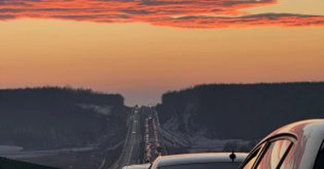 Update: Accident rutier în care sunt implicate 11 mașini în județul Olt, pe Drumul Expres Craiova – Pitești. IGSU a activat Planul Roșu de Intervenție