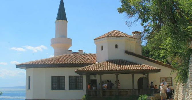 Castelul Balcic a primit 200.000 de vizitatori în 2025, din Bulgaria și străinătate. Care sunt planurile pentru 2026