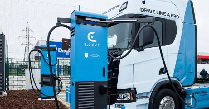 Cea mai puternică stație de încărcare pentru mașini electrice din Europa de Est, pusă în funcțiune la Pitești