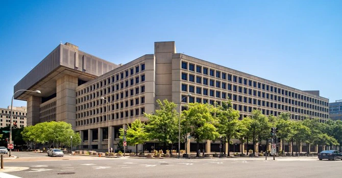 FBI își închide definitiv sediul istoric din Clădirea Hoover, aflat în capitala Washington. Mulți agenți urmează să fie trimiși în alte orașe
