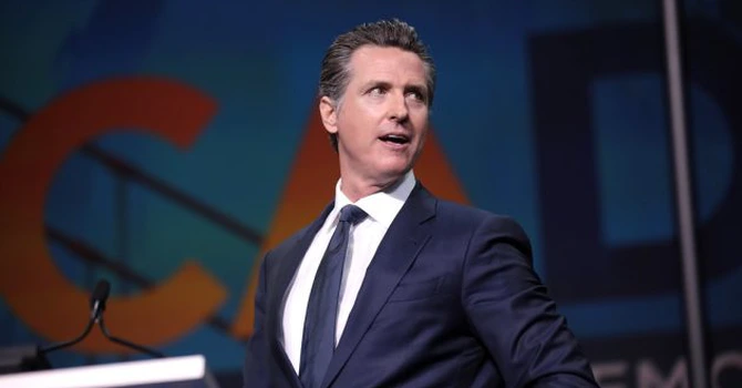 Guvernatorul Calforniei Gavin Newsom a declarat stare de urgență în Los Angeles din cauza riscului de inundații masive