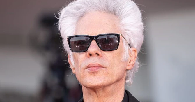 Regizorul american Jim Jarmusch a cerut cetățenia franceză, pentru a avea un loc în care să evadeze din Statele Unite