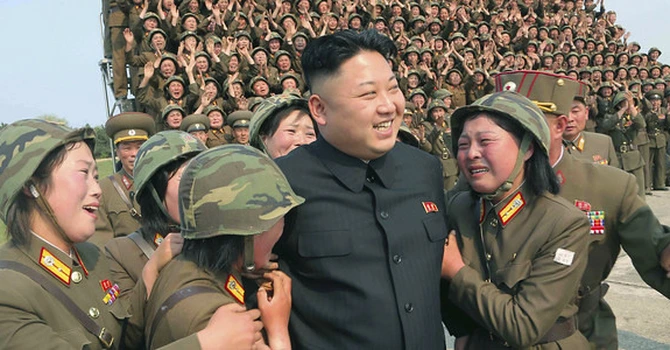 Liderul Coreei de Nord Kim Jong Un a ordonat creșterea producției de rachete în 2026, pentru descurajarea militară a inamicilor Phenianului