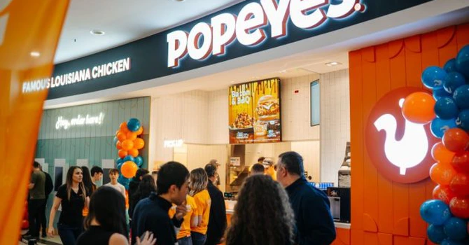 Lanțul Popeyes ajunge la 19 de restaurante în România. Săptămâna viitoare deschide la Oradea