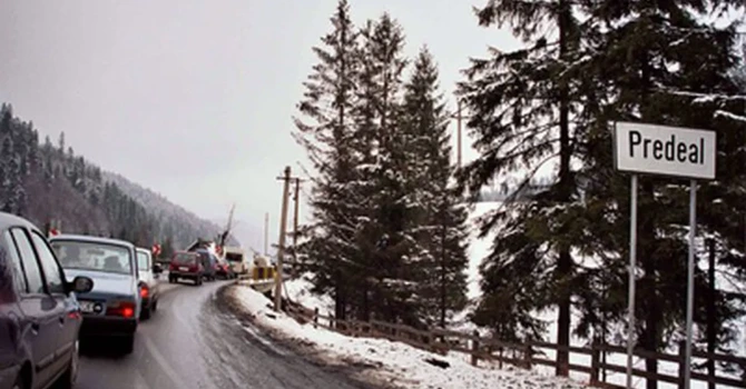 Crăciun pe Valea Prahovei: Zeci de unităţi de cazare şi-au aşteptat în zadar oaspeţii, în acest an. Proprietarii de pensiuni, dispuşi să negocieze preţurile – News.ro