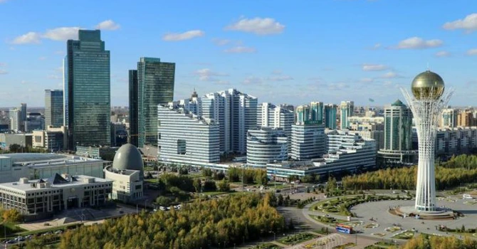 Kazahstanul sărbătorește astăzi cea de-a 34-a aniversare a Zilei Independenței. Cum a evoluat de-a lungul anilor economia statului din Asia Centrală, unul dintre patrenerii economici importanți ai României