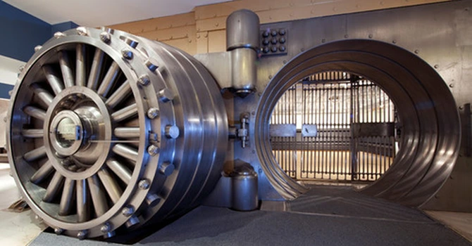 Depozitele la bănci ale firmelor şi populaţiei au crescut cu 1,5%, în noiembrie 2025 – date BNR