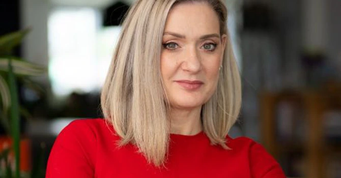 ING Bank introduce 3 tipuri de pachete pentru clienții din România:  ING Go, More și Extra