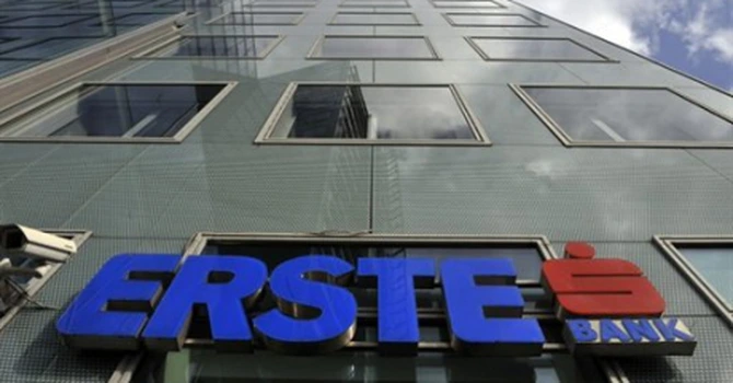 Patronul BCR, Erste, anunţă un profit în creştere. Majorarea veniturile nete din dobânzi, comisioane şi taxe au propulsat rezultatele grupului bancar austriac