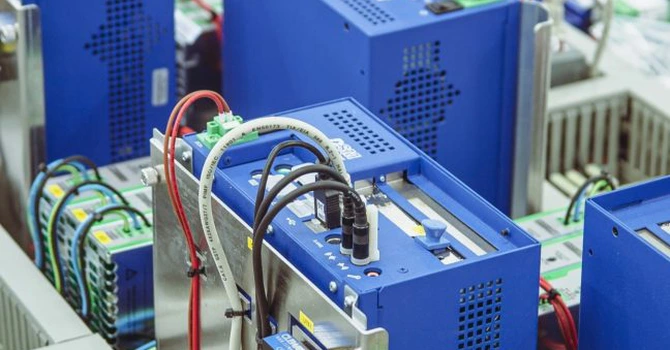 Un gigant din Finlanda intră în România. Incap cumpără Lacon, cu o fabrică la Galați