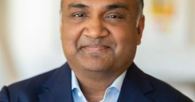 Directorul general al YouTube limitează accesul copiilor săi pe reţelele sociale