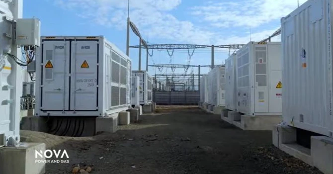 RECORD. Clujenii de la Nova Power and Gas au instalat cea mai mare baterie de stocare a energiei din România, de 400 MWh, și au dublat dintr-o dată capacitatea țării