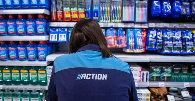 Olandezii de la Action, cu preţuri mici, deschid al 24-lea magazin din România