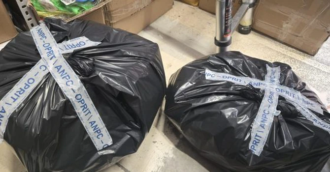 ANPC a intrat peste comercianții din Dragonul Roșu. A plouat cu amenzi