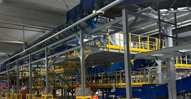 Fan Courier a devenit grup de firme, după ce a achiziționat și brokerul vamal Marian’s Trading. Afacerile Fan au ajuns la 310 milioane de euro, dar cu profit în scădere de 40% față de 2024