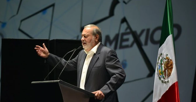 Miliardarul Carlos Slim cumpără activele Lukoil din Mexic