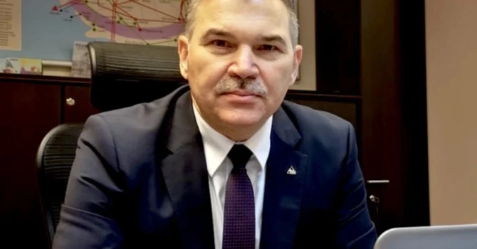 Transelectrica dă în judecată Asirom și mai mulți foști membri ai conducerii sale, cărora le cere peste 10,4 milioane de lei pentru despăgubirile pe care le-a plătit către mai mulți manageri concediați abuziv