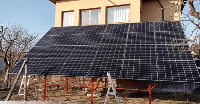 La Trevora Electric, găsești panouri fotovoltaice monocristaline de 450W: când sunt necesare? Află aici (P)